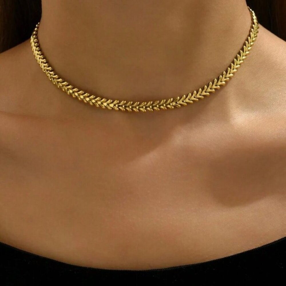 18k Gold Filled Chevron Choker Necklace